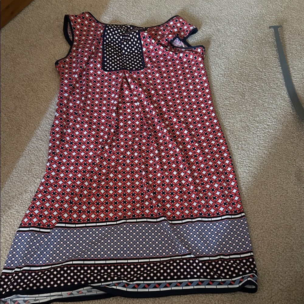 Max Studio Red and Black Patterned Dress